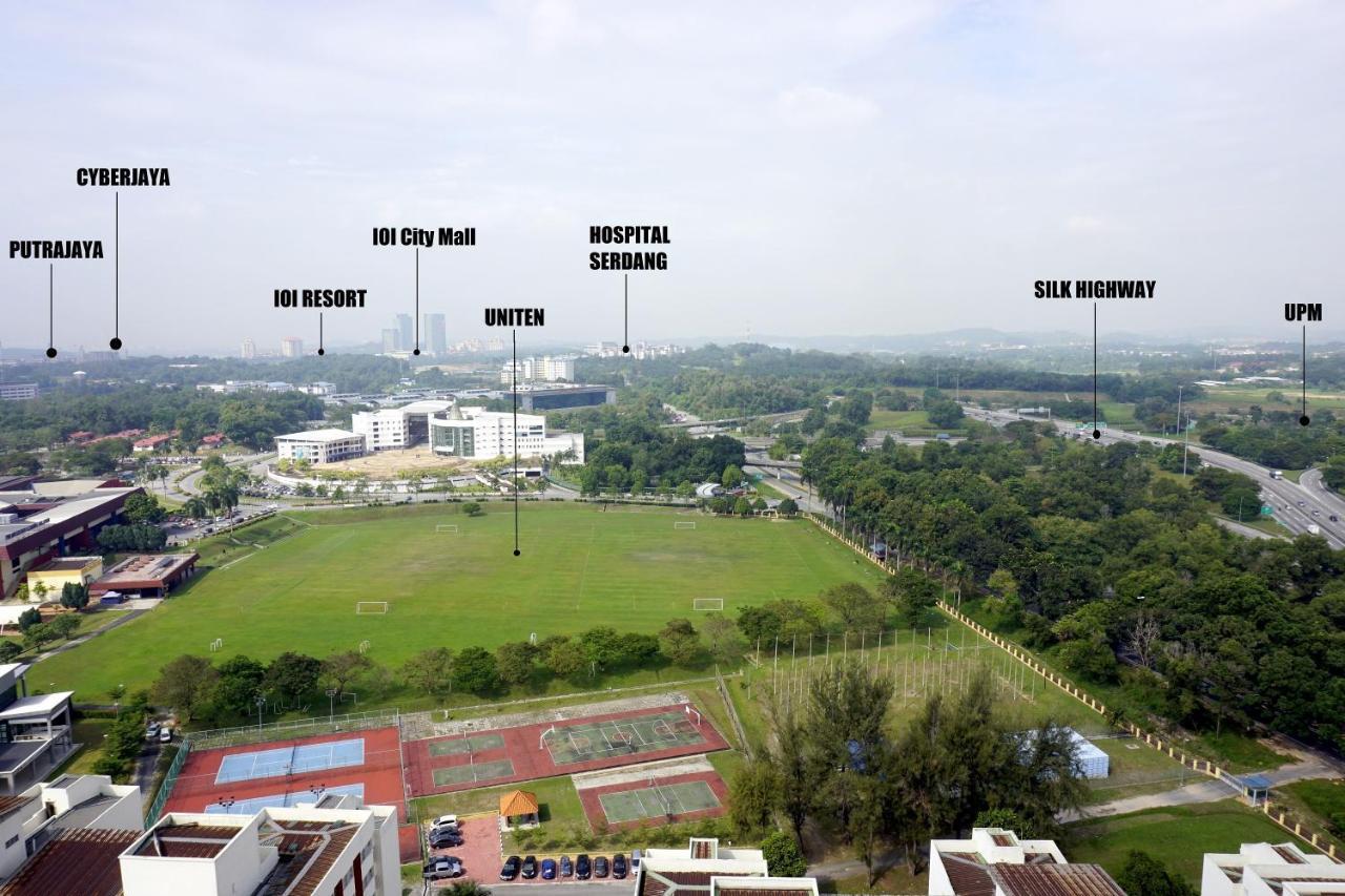 Azfa Duplex Suite At De Centrum Putrajaya Bangi Free Wifi Kajang Exterior photo