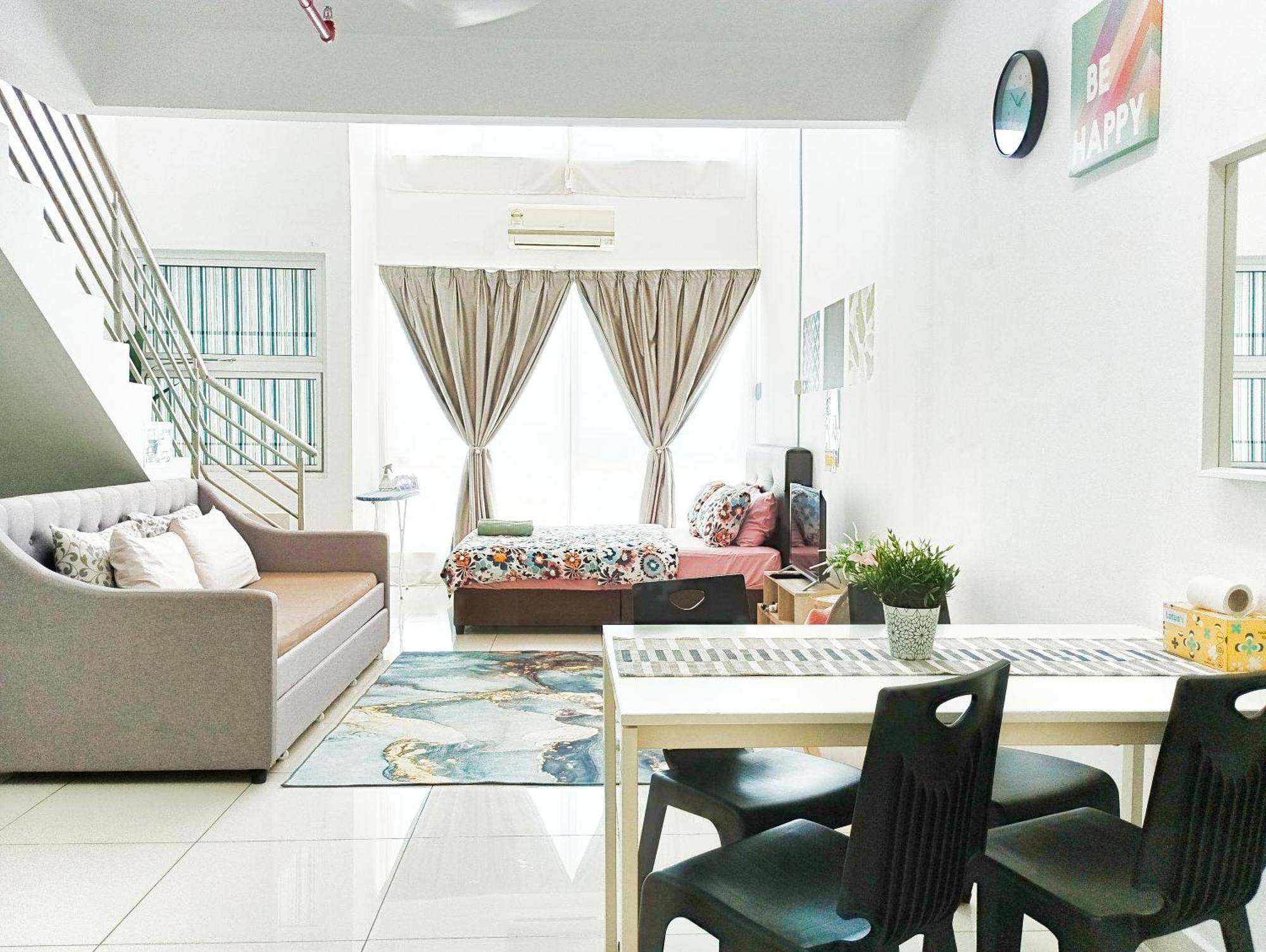 Azfa Duplex Suite At De Centrum Putrajaya Bangi Free Wifi Kajang Exterior photo